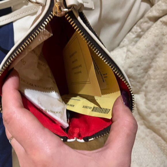 NEW WITH TAGS Dooney and Bourke White Leather Crossbody Dust Bag Triple Zipper - Picture 3 of 4